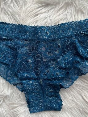 Victoria's Secret Lacie Floral Lace Cheeky Panty Size M